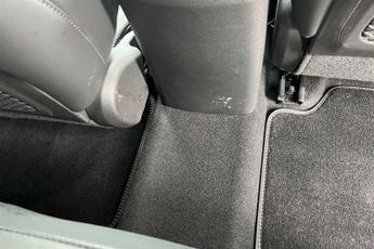 Hyundai KONA 64 kWh (204 PS) Ultimate 5 Door Electric SUV Automatic *** 1 Own