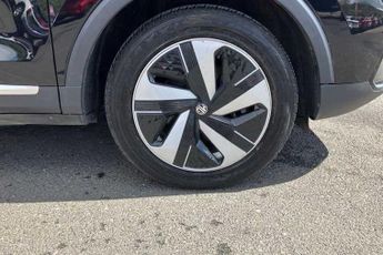 MG ZS 51.1kWh Trophy Connect SUV 5dr Electric Auto (176 ps)