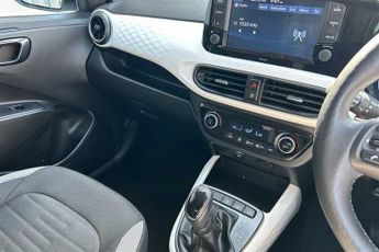 Hyundai i10 1.2 Premium Hatchback 5dr Petrol Auto Euro 6 (s/s) (84 ps)