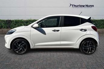 Hyundai i10 1.2 Premium Hatchback 5dr Petrol Auto Euro 6 (s/s) (84 ps)