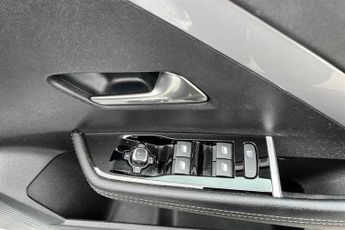 Vauxhall Astra Electric 54 kWh (156 PS) GS 5 Door Electric Sports Tourer Automatic 