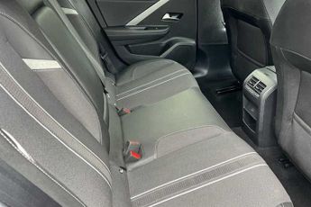 Vauxhall Astra Electric 54 kWh (156 PS) GS 5 Door Electric Sports Tourer Automatic 