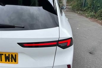 Vauxhall Astra Electric 54 kWh (156 PS) GS 5 Door Electric Sports Tourer Automatic 