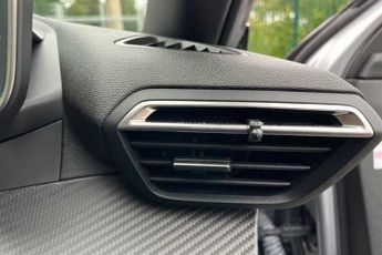 Peugeot E-2008 50 kWh (136 PS) GT 5 Door Electric SUV Automatic *** 1 Owner / F