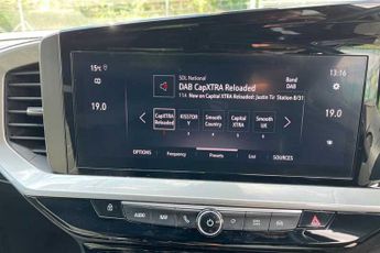Vauxhall Mokka Electric 50kWh Ultimate SUV 5dr Electric Auto (136 ps)