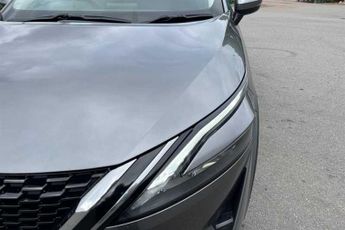 Nissan Qashqai 1.3 DIG-T MHEV Acenta Premium SUV 5dr Petrol Hybrid XTRON Euro 6