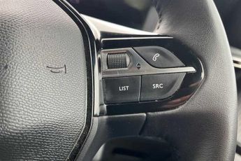 PEUGEOT E-2008 50kWh Allure Premium + SUV 5dr Electric Auto (7kW Charger) (136 