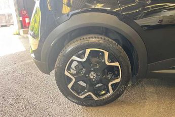 Vauxhall Mokka Electric 50kWh Ultimate SUV 5dr Electric Auto (136 ps)