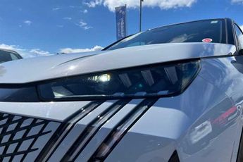 PEUGEOT E-3008 73kWh GT SUV 5dr Electric Auto (210 ps)