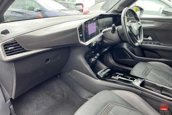 Vauxhall Mokka Electric 50kWh Ultimate SUV 5dr Electric Auto (136 ps)