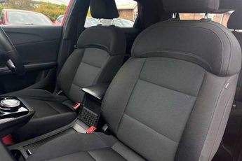 MG MG4 EV 64kWh SE Long Range Hatchback 5dr Electric Auto (203 ps)