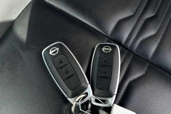 NISSAN JUKE 1.0 DIG-T Tekna SUV 5dr Petrol DCT Auto Euro 6 (s/s) (114 ps)
