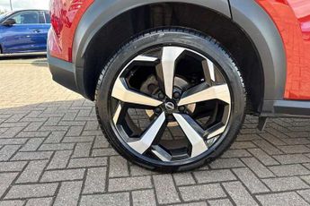NISSAN JUKE 1.0 DIG-T Tekna SUV 5dr Petrol DCT Auto Euro 6 (s/s) (114 ps)