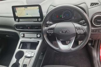 Hyundai KONA 64kWh Premium SUV 5dr Electric Auto (7kW Charger) (204 ps)
