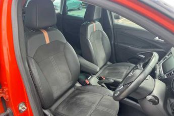 VAUXHALL CROSSLAND 1.2 Turbo Ultimate Nav SUV 5dr Petrol Auto Euro 6 (s/s) (130 ps)