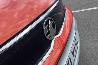 VAUXHALL CROSSLAND 1.2 Turbo Ultimate Nav SUV 5dr Petrol Auto Euro 6 (s/s) (130 ps)