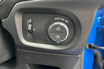 VAUXHALL Corsa Electric 50kWh Elite Nav Hatchback 5dr Electric Auto (7.4Kw Charger) (136