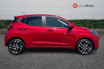 HYUNDAI i10 1.2 Premium Hatchback 5dr Petrol Auto Euro 6 (s/s) (84 ps)