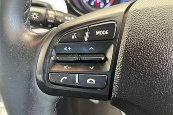 HYUNDAI i10 1.2 Premium Hatchback 5dr Petrol Auto Euro 6 (s/s) (84 ps)