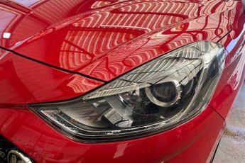 HYUNDAI i10 1.2 Premium Hatchback 5dr Petrol Auto Euro 6 (s/s) (84 ps)