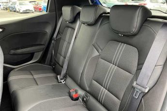 RENAULT CLIO 1.6 E-TECH E-Tech engineered Hatchback 5dr Petrol Hybrid Auto Eu