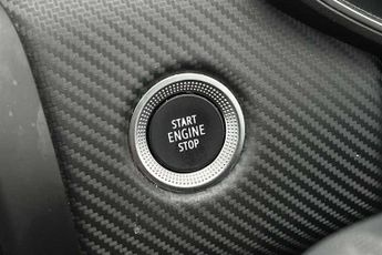 RENAULT CLIO 1.6 E-TECH E-Tech engineered Hatchback 5dr Petrol Hybrid Auto Eu