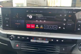 VAUXHALL GRANDLAND 1.2 Ultimate SUV 5dr Petrol Hybrid e-DCT Euro 6 (s/s) (136 ps)