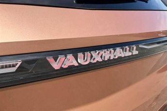 VAUXHALL GRANDLAND 1.2 Ultimate SUV 5dr Petrol Hybrid e-DCT Euro 6 (s/s) (136 ps)