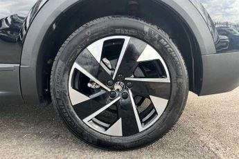 VAUXHALL GRANDLAND 1.2 Ultimate SUV 5dr Petrol Hybrid e-DCT Euro 6 (s/s) (136 ps)