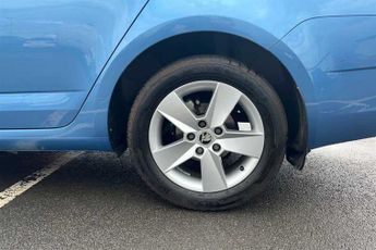 SKODA OCTAVIA 1.0 TSI GPF SE Hatchback 5dr Petrol DSG Euro 6 (s/s) (115 ps)