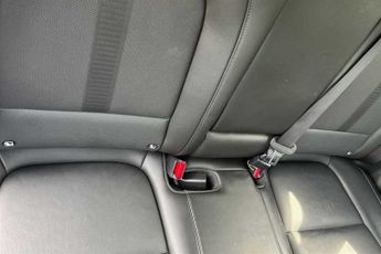 Hyundai KONA 64 kWh (204 PS) Ultimate 5 Door Electric SUV Automatic *** 1 Own