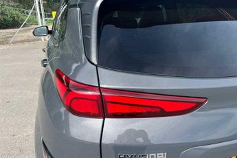 Hyundai KONA 64 kWh (204 PS) Ultimate 5 Door Electric SUV Automatic *** 1 Own