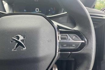 Peugeot E-2008 50kWh Allure Premium + SUV 5dr Electric Auto (7kW Charger) (136 