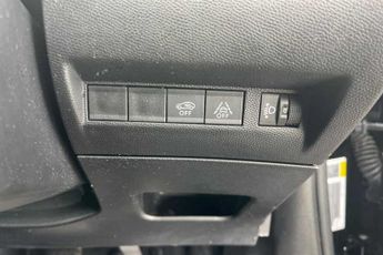 Peugeot E-2008 50kWh Allure Premium + SUV 5dr Electric Auto (7kW Charger) (136 