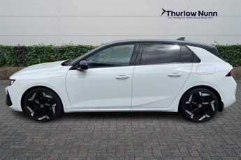 Vauxhall Astra 1.6 12.4kWh GSe Hatchback 5dr Petrol Plug-in Hybrid Auto Euro 6 
