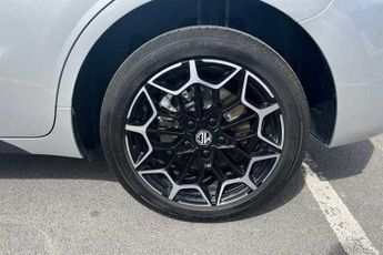 MG MG4 URBAN 53.9kWh Premium Long Range Hatchback 5dr Electric Auto (160 ps)