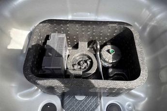 HYUNDAI i20 1.0 T-GDi Tech Line Hatchback 5dr Petrol DCT Euro 6 (s/s) (90 ps