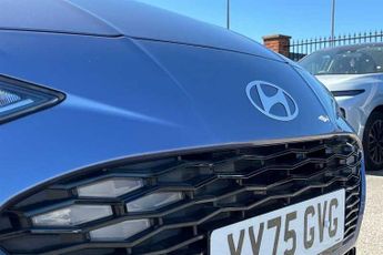 HYUNDAI i10 1.2 Premium Hatchback 5dr Petrol Auto Euro 6 (s/s) (79 ps)