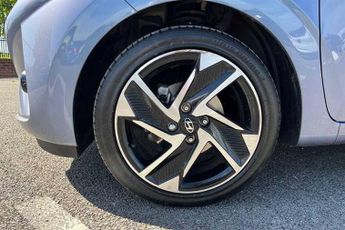HYUNDAI i10 1.2 Premium Hatchback 5dr Petrol Auto Euro 6 (s/s) (79 ps)