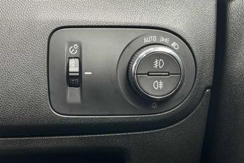 VAUXHALL CROSSLAND 1.2 Turbo Ultimate SUV 5dr Petrol Auto Euro 6 (s/s) (130 ps)