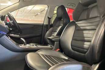 MG HS 1.5 T-GDI Trophy SUV 5dr Petrol DCT Euro 6 (s/s) (162 ps)