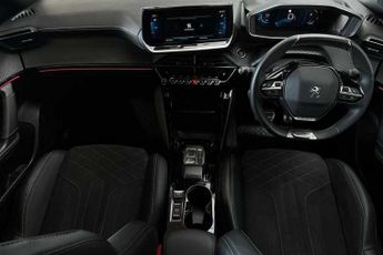 PEUGEOT E-2008 50kWh GT Premium SUV 5dr Electric Auto (7kW Charger) (136 ps)