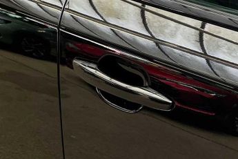 PEUGEOT E-2008 50kWh GT Premium SUV 5dr Electric Auto (7kW Charger) (136 ps)