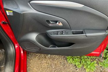 Vauxhall Corsa Electric 50 kWh (136 PS) SE Premium 5 Door Electric Hatchback Automatic 