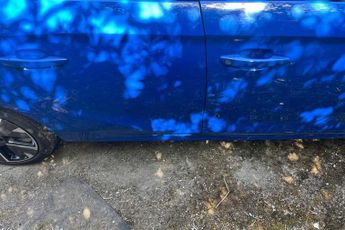 Vauxhall Corsa Electric  50 kWh (136 PS) SRi Nav Premium 5 Door Electric Hatchback Autom
