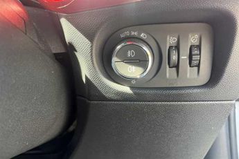 Vauxhall Mokka Electric 50 kWh (136 PS) GS Line 5 Door Electric SUV Automatic 