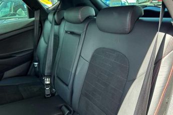 Hyundai TUCSON 1.6 CRDi MHEV N Line SUV 5dr Diesel Hybrid DCT Euro 6 (s/s) (136