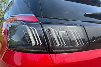 PEUGEOT 3008 1.2 PureTech GT SUV 5dr Petrol EAT Euro 6 (s/s) (130 ps)