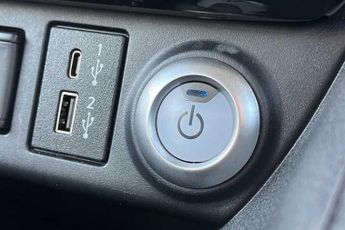 NISSAN LEAF 62kWh e+ Tekna Hatchback 5dr Electric Auto (217 ps)