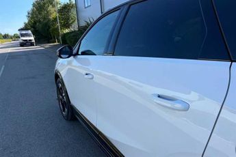 Vauxhall Grandland Electric 73 kWh (213 PS) Ultimate 5 Door Electric SUV Automatic